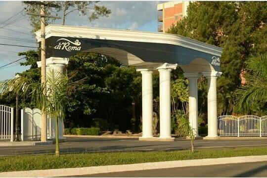Lacqua Diroma E Escolha As Opcoes De Refeicoes Apos A Reserva Caldas Novas Exterior foto